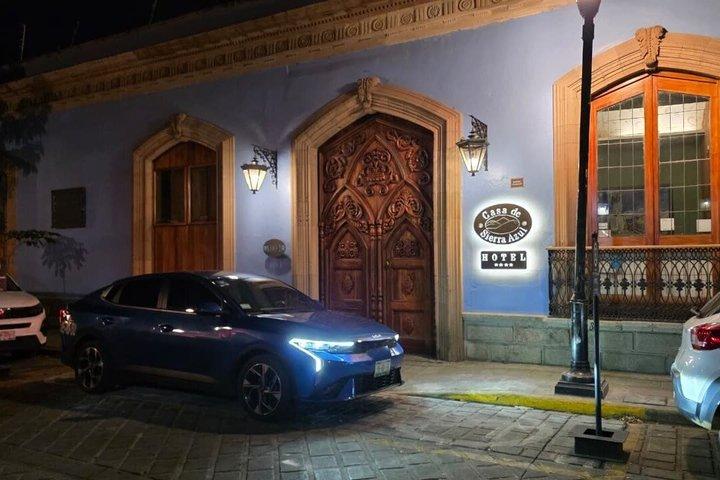Lufthavnshotel i Oaxaca uden køer, pengeskab og privat