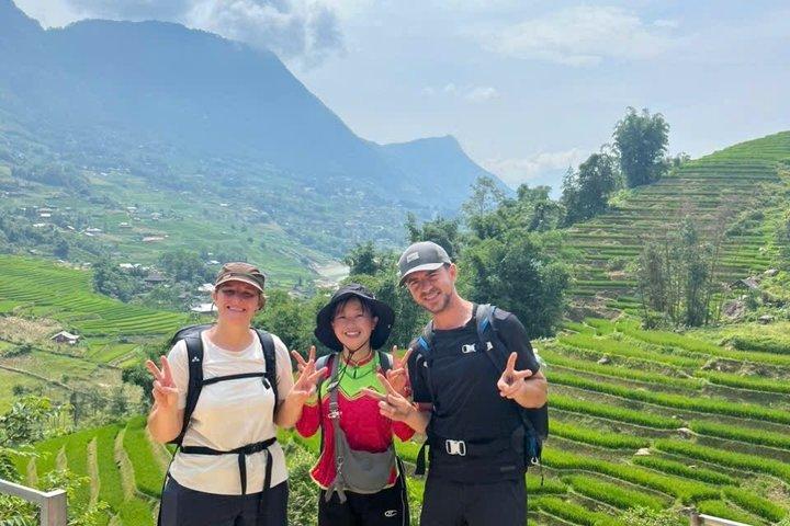 Sapa 2 jours de montagne à village Trek Hmong et Red Dao Homestay