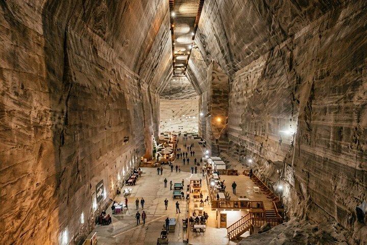 Slanic Salt Mine Tour med valfria förlängningar - privat resa