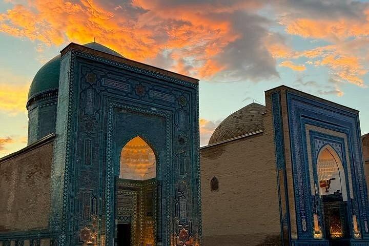 Private City Tour in Samarkand with Transport