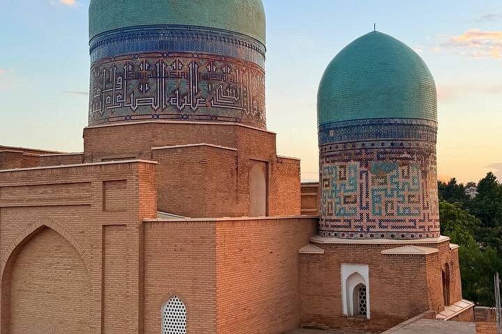 Private City Tour in Samarkand with Transport