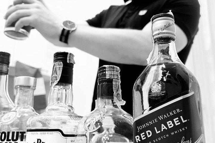 L'art de l'apéritif italien : un atelier pratique de préparation de cocktails