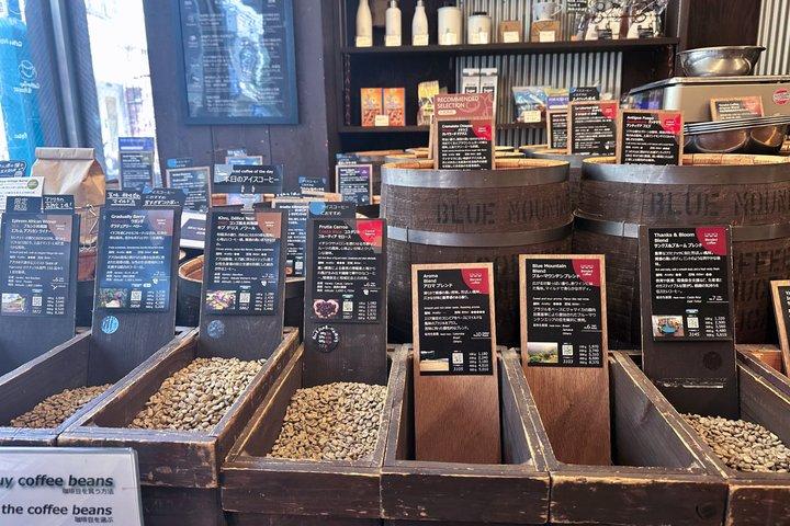 Local Tokyo Specialty Coffee and Cafe Culture Walking Tour