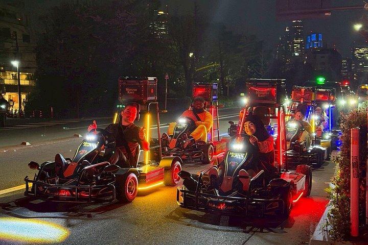 ヒストリック浅草で電動ゴーカート30分ツアー