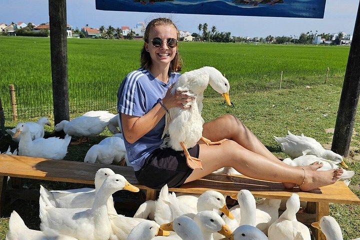 ホイアンコーヒーメーカー教室とダックリーダーカントリーサイドツアー
