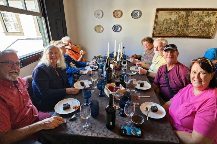 Tour enológico para grupos pequeños por el valle del Duero : 2 bodegas, crucero & almuerzo