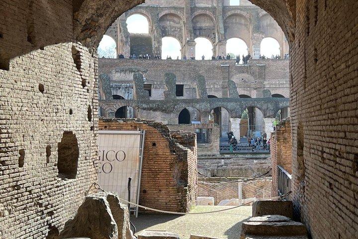 Tour esclusivo dell'Antica Roma Colosseo e Prigione Mamertina