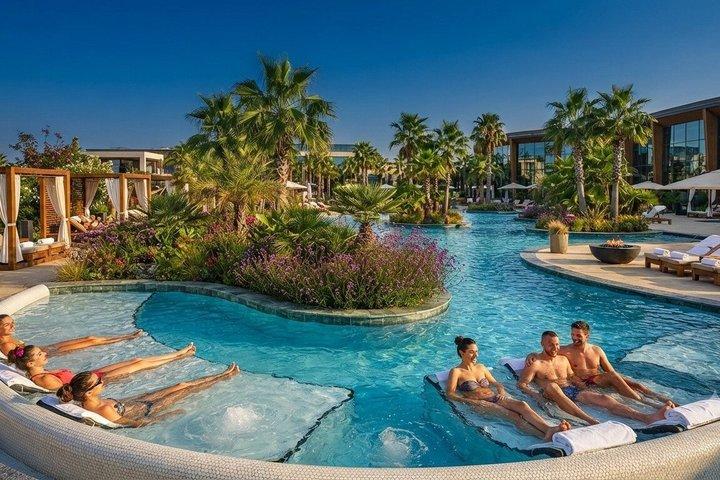 Therme Bucharest Entry Pass – Spa and Pools Access