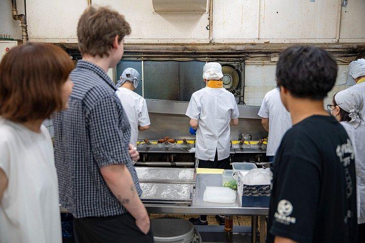 東京：築地場外市場インサイダーツアー＆寿司作り教室