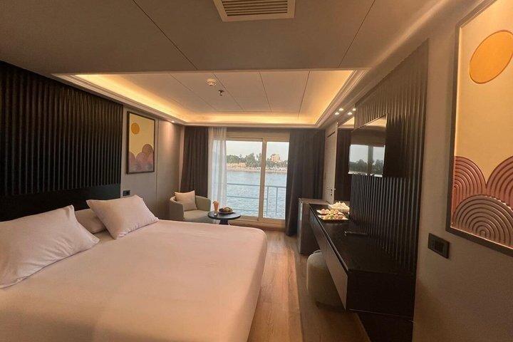 4 Days 3 nights Nile Cruise From Aswan to Luxor