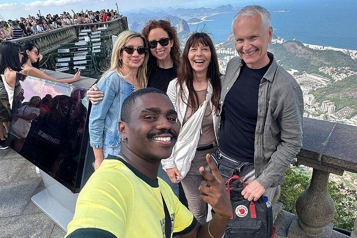 Visit Christ the Redeemer & Selaron Steps with Local Guide