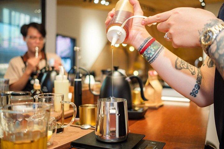 サイゴンウォーキングツアー&ベトナムコーヒーワークショップ