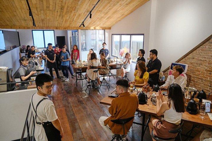 サイゴンウォーキングツアー&ベトナムコーヒーワークショップ