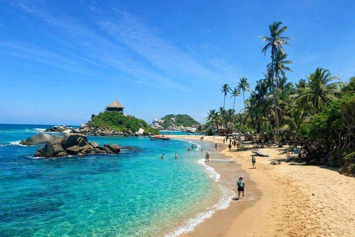 Privétour naar Tayrona vanuit Minca : Cabo San Juan & Tweetalige Gids