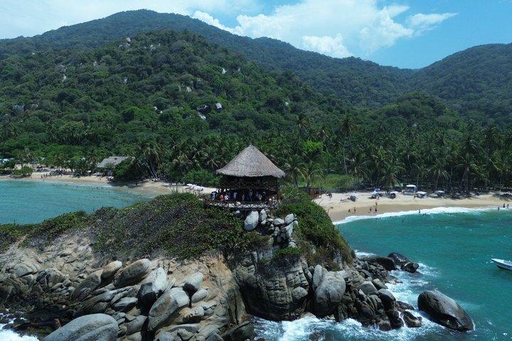 Privétour naar Tayrona vanuit Minca : Cabo San Juan & Tweetalige Gids
