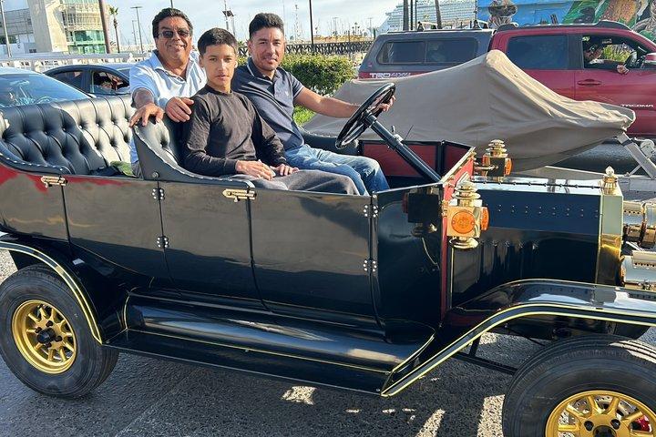 ラ ブファドーラ ブローホールへの旅とモデル T レプリカ カーでのシティ ツアー