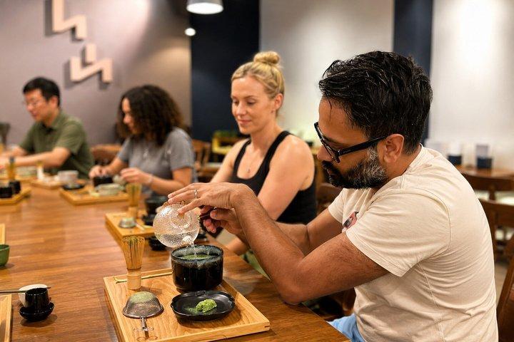Excursión privada de un día a Uji Matcha y Fushimi Sake desde Kioto