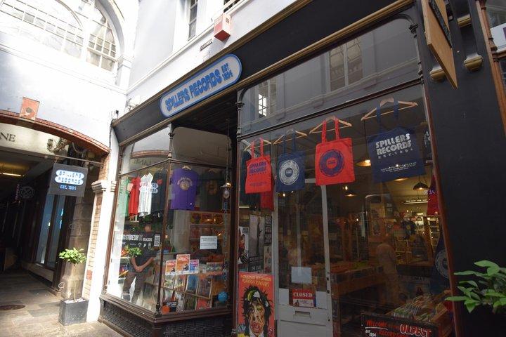 Cardiff Private Half-Day Walking Tour