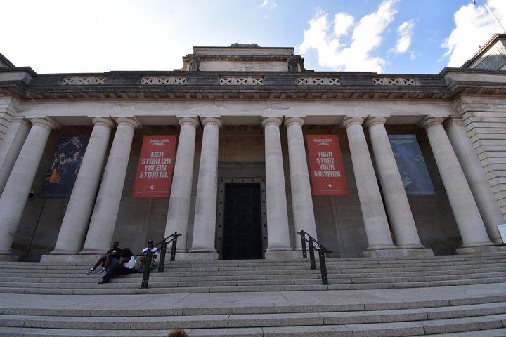 Cardiff Private Half-Day Walking Tour