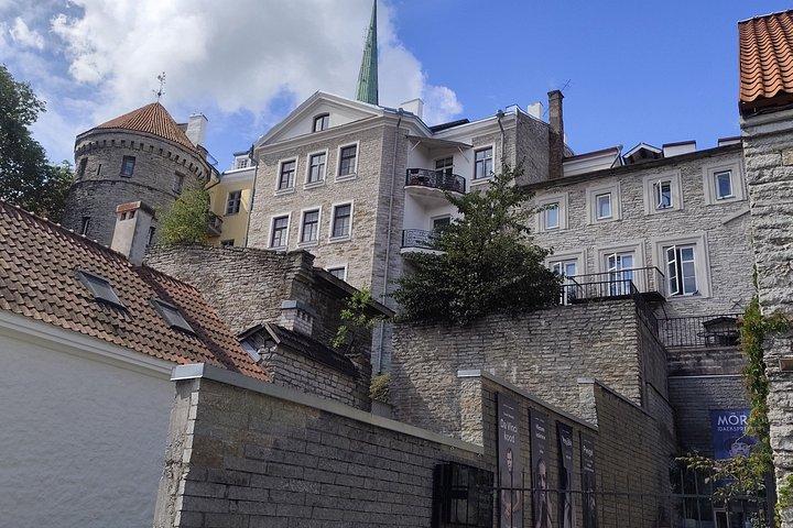 Old Tallinn Highlights & its Medieval Past