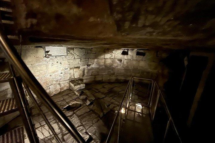 コロッセオのみのアリーナフロアとマメルティン刑務所ガイドツアー