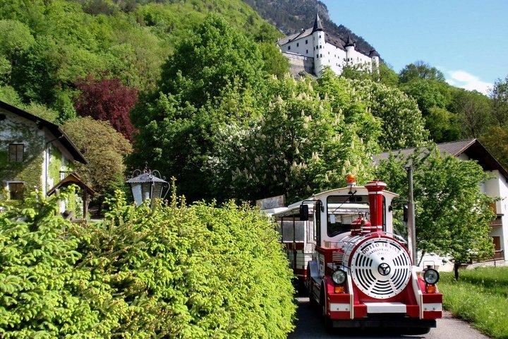 Schloss Tratzberg – Audição em 9 Línguas