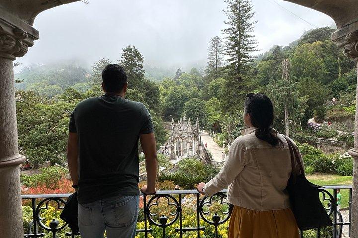 Halvdagstur til Sintra: Pena Palace & Regaleira