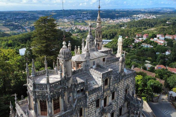 Halvdagstur til Sintra: Pena Palace & Regaleira