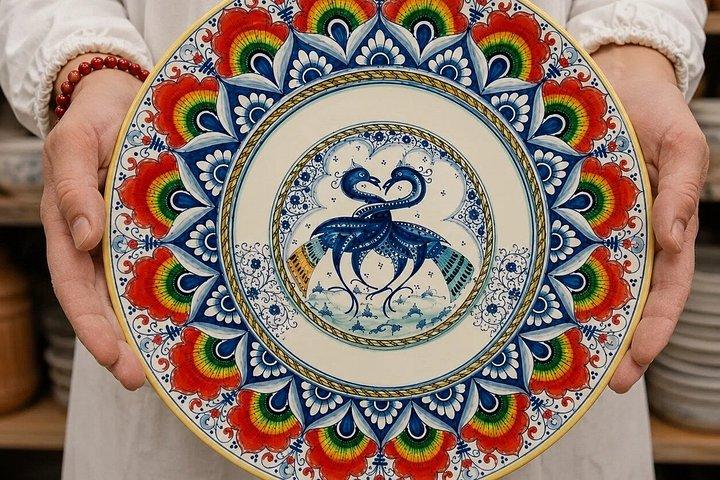 Majolica Painting Workshop in Florence Artisan Studio