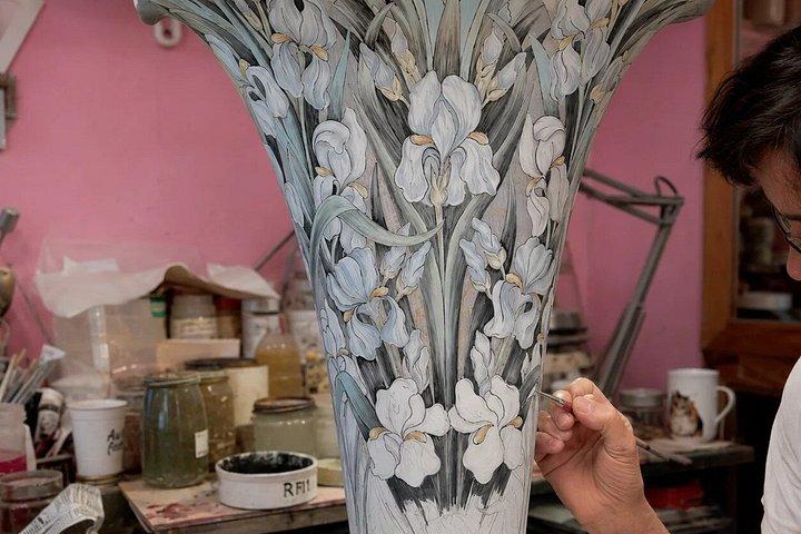 Majolica Painting Workshop in Florence Artisan Studio