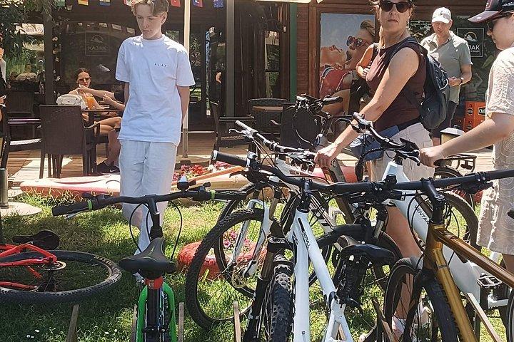 Skopje Bicycle Experience City Highlights Tour