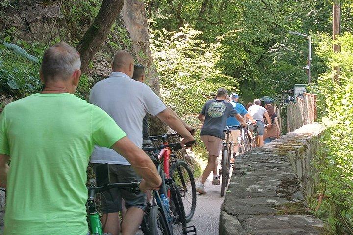 Skopje Bicycle Experience City Highlights Tour