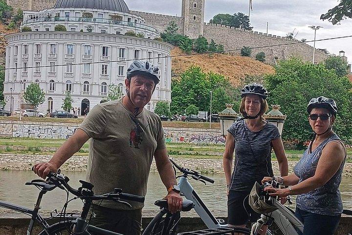 Skopje Bicycle Experience City Highlights Tour