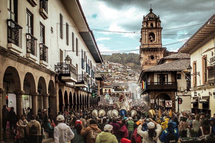 Andean Kitchens Cusco Food Tour with 15+ Tastings