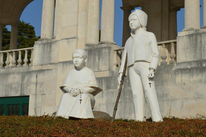 リスボンから：ファティマプライベート巡礼日帰り旅行