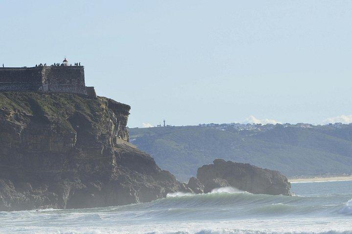 リスボン発：ナザレプライベート日帰り旅行－ビッグウェーブサーフ