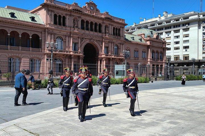 Tour por Buenos Aires de Grupos Pequeños y Almuerzo en Pto Madero