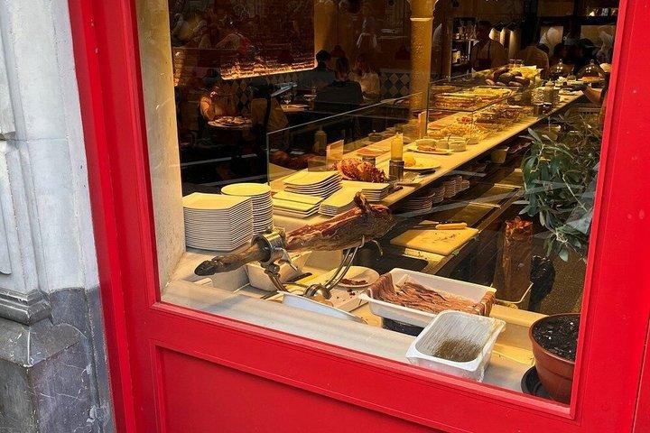 タパス・パエリア・ベルモットと歴史から見るモダニズムの味