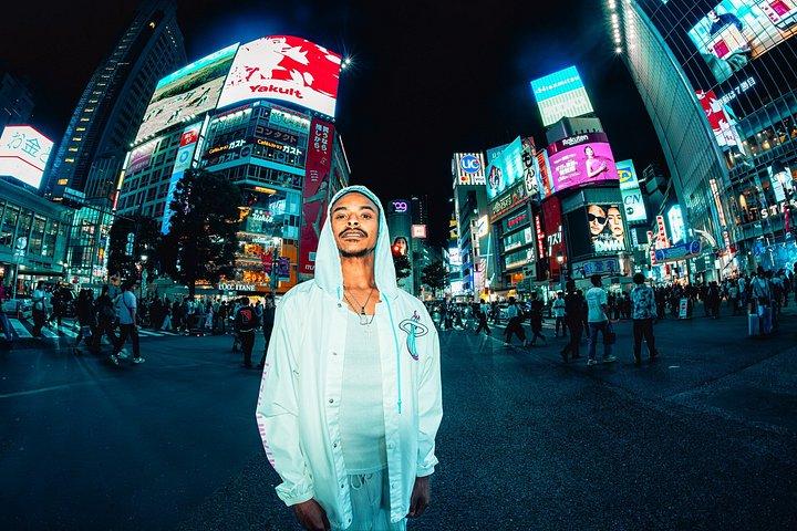 ユキによるプライベート東京ネオン写真撮影