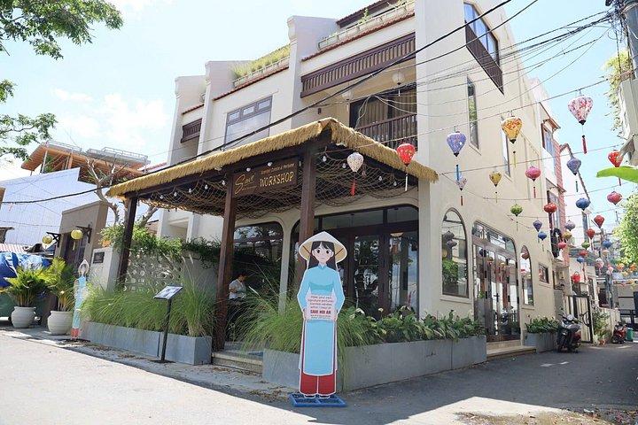 ホイアンでシグネチャーパフュームと香りキャンドルのワークショップを作成