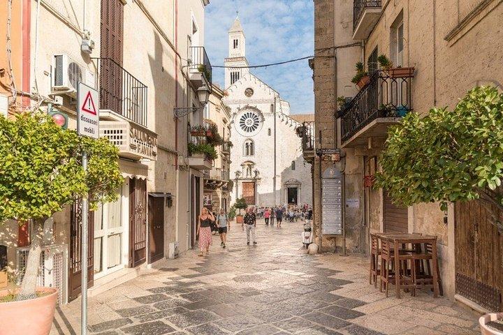 Explore Bari Old Town with an Expert Local Guide