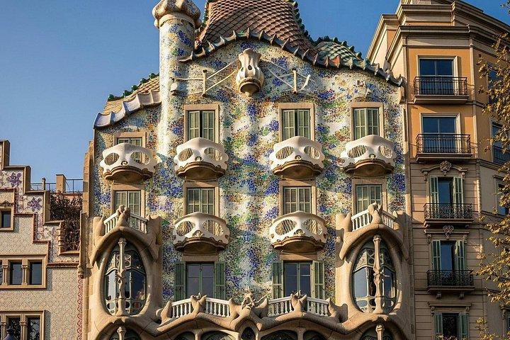 Private Transfer from Barcelona City Centre to Cruise Port