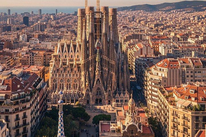 Private Transfer from Barcelona City Centre to Cruise Port
