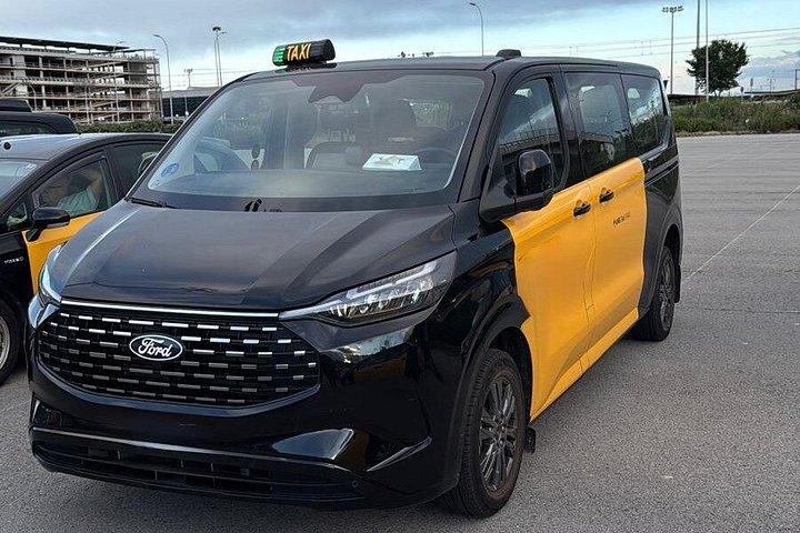 Private Transfer from Barcelona City Centre to Cruise Port