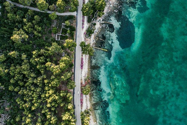 ケファロニアのゴールデンアワーエコトゥクトゥクツアー