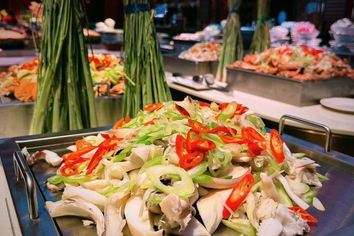 Phu Quoc Sunset Town, Dinner At Seaside and Symphony Sea Show