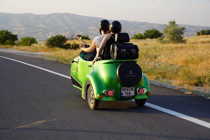 カッパドキア:バレーフォトストップ付き電動トライクツアー
