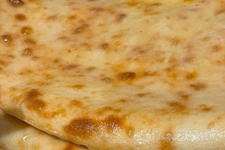 クタイシの地元の人のように料理