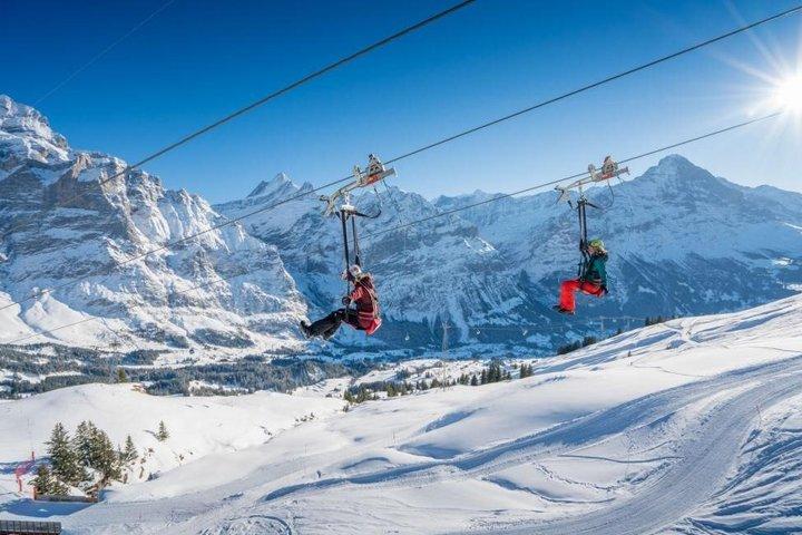 Hoteller i nærheden af Mount First Cable Car and First Cliff Walk Grindelwald
