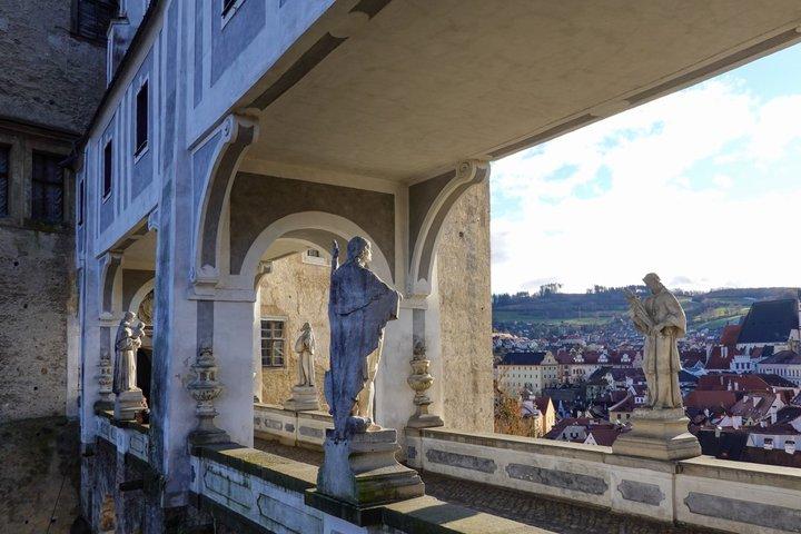 Visita autoguiada de Cesky Krumlov desde rosas a ríos y la realeza